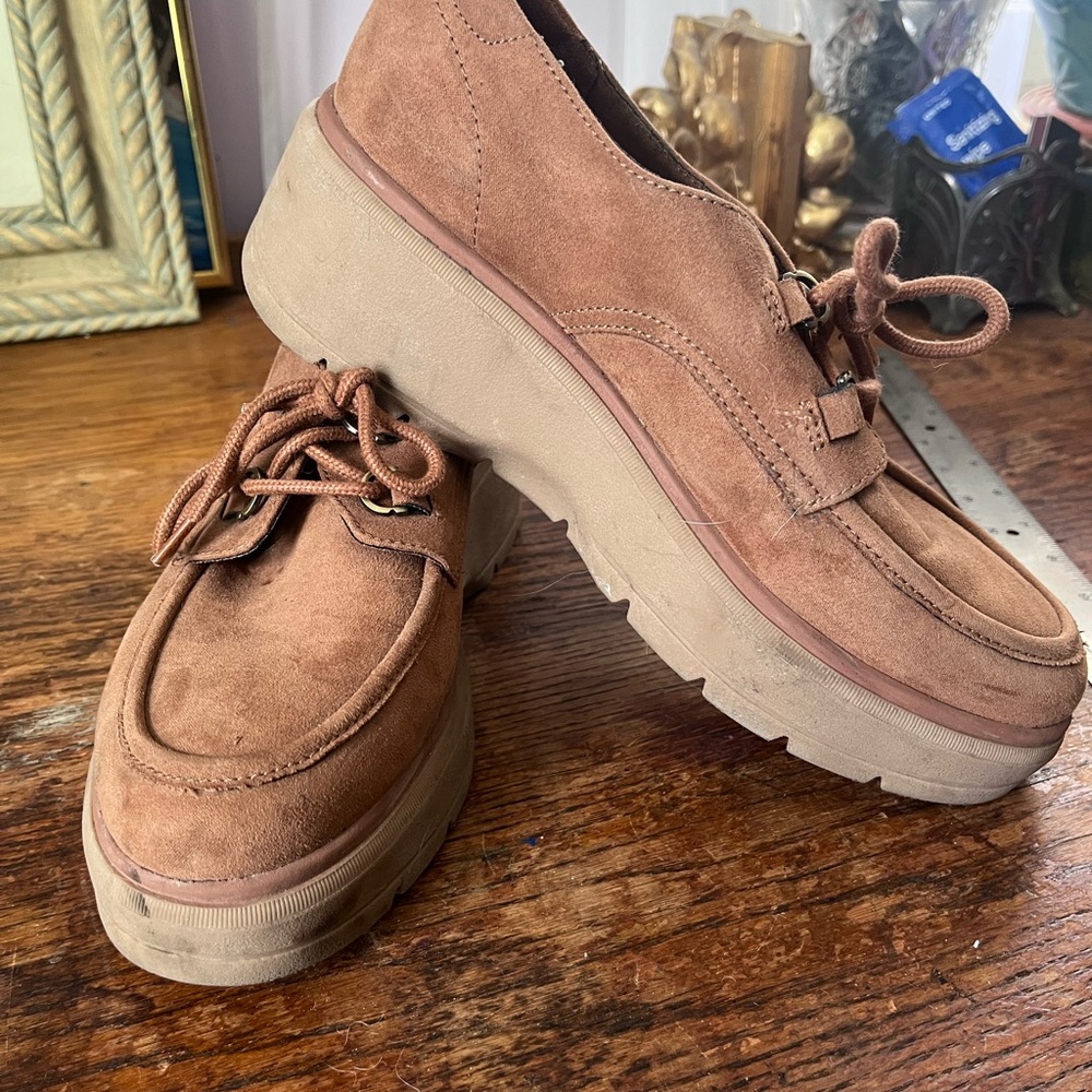 Dr. Scholl's Women's Suede Platform Lace-Up Shoes in Brown Tan